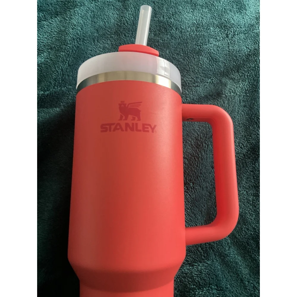 Stanley 40 oz Stainless Steel H2.0 Flowstate Quencher Tumbler